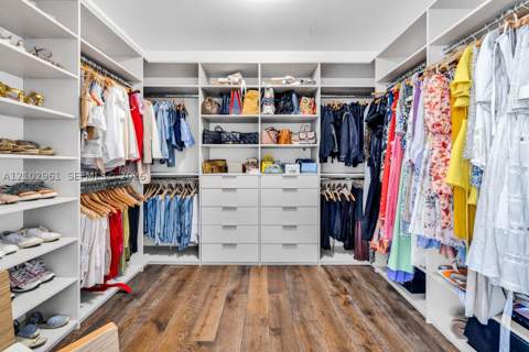 10250 NW 75th Ter, Doral FL - photo 8 of 20