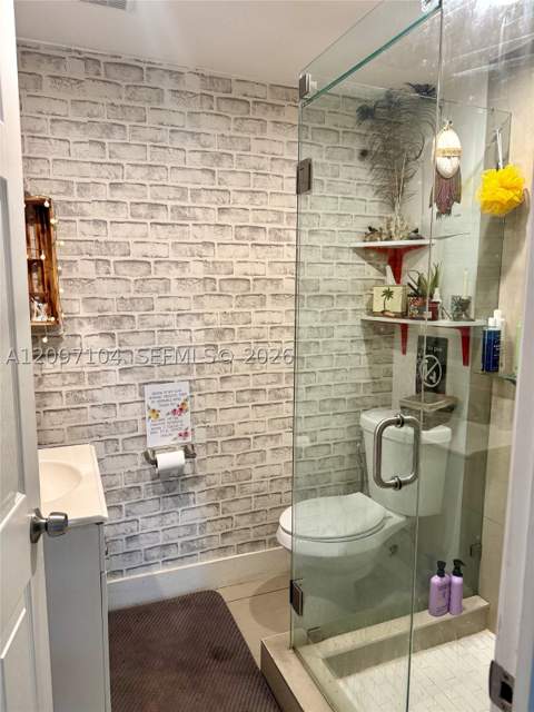 170 NW 18th Ct, Miami FL - photo 22 of 23