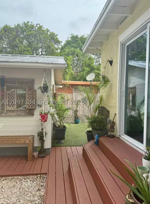 170 NW 18th Ct, Miami FL - photo 8 of 23