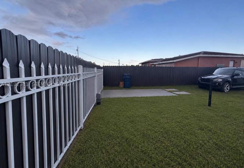 2 bedroom SingleFamilyResidence at 1296 NW 72nd St, T L Johnson Sub In Sw1/4, Miami — photo 3