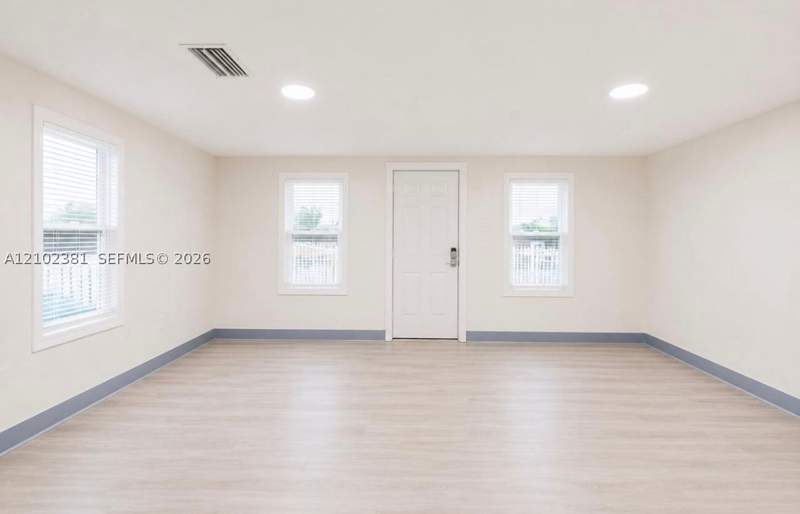 2 bedroom SingleFamilyResidence at 1296 NW 72nd St, T L Johnson Sub In Sw1/4, Miami — photo 5