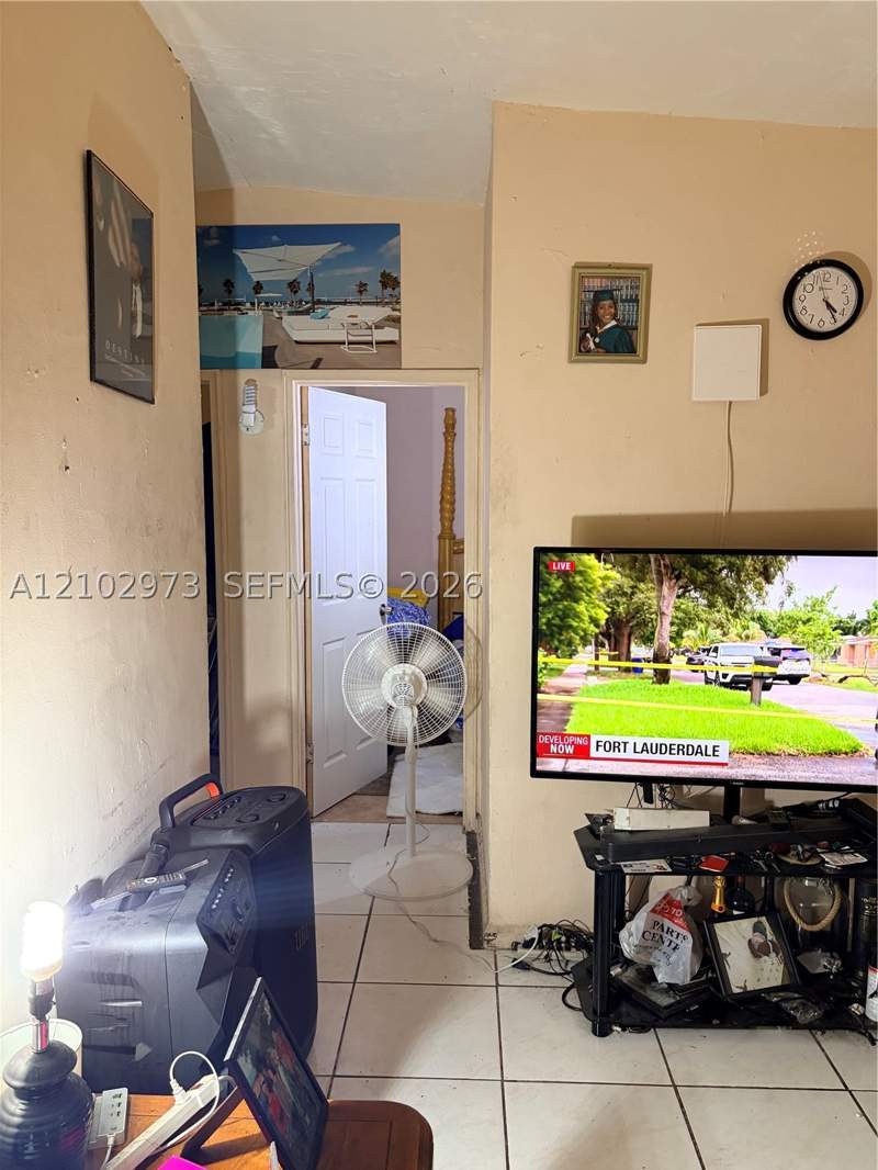2 bedroom SingleFamilyResidence at 16461 NW 19 ct, Bunche Park, Miami Gardens — photo 5