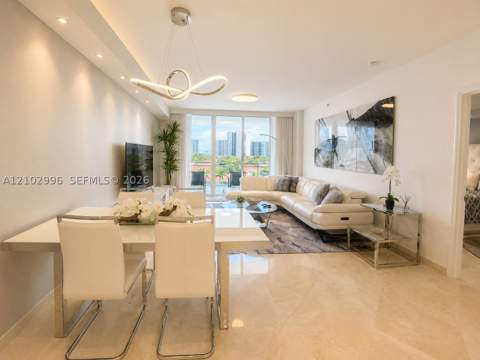 3000 NE 188th St 604, Aventura FL - photo 6 of 28