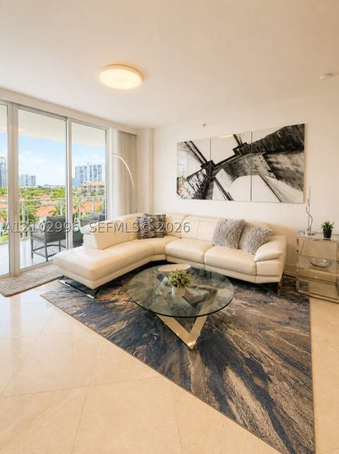 3000 NE 188th St 604, Aventura FL - photo 8 of 28