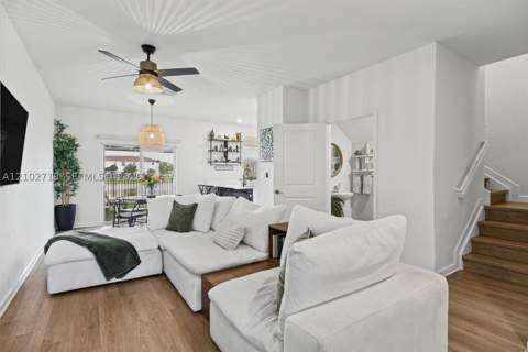 12808 NW 22nd Pl, Miami FL - photo 14 of 57