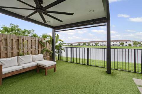 12808 NW 22nd Pl, Miami FL - photo 17 of 57