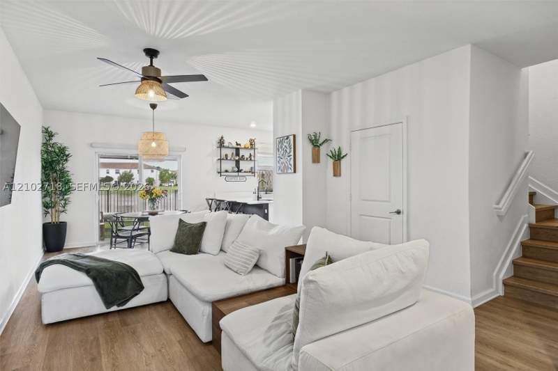 3 bedroom Townhouse at 12808 NW 22nd Pl, Golf Park Sec 1, Miami — photo 5