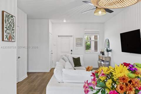 12808 NW 22nd Pl, Miami FL - photo 8 of 57