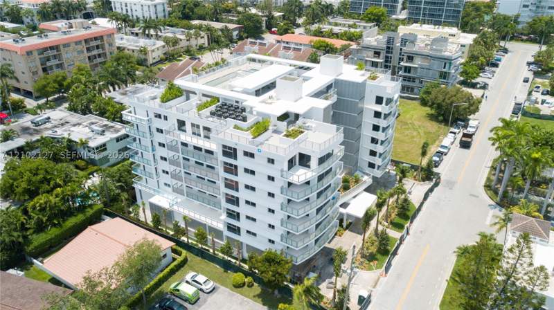 2 bedroom Condominium at 1100 100th St 302, Bay Harbor One Condo, Bay Harbor Islands — photo 2