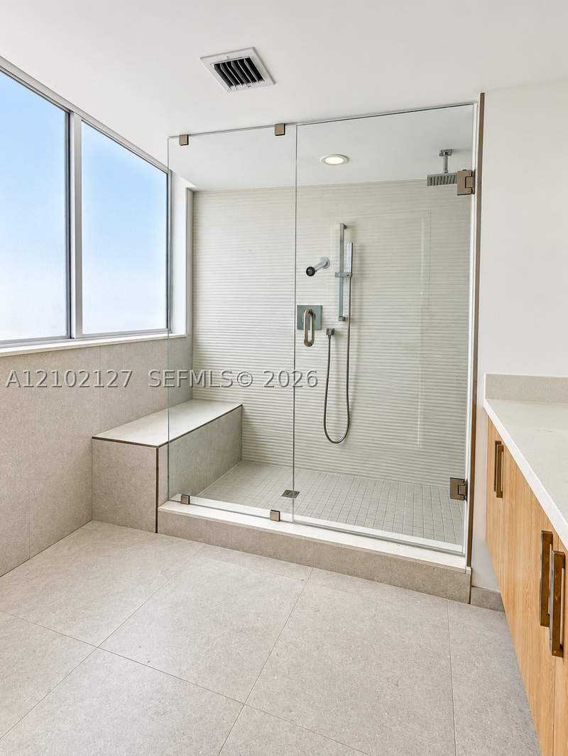 2 bedroom Condominium at 1100 100th St 302, Bay Harbor One Condo, Bay Harbor Islands — photo 4