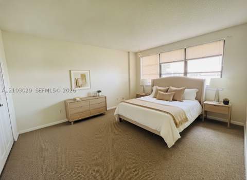 20860 San Simeon Way 205-6, Miami FL - photo 14 of 45