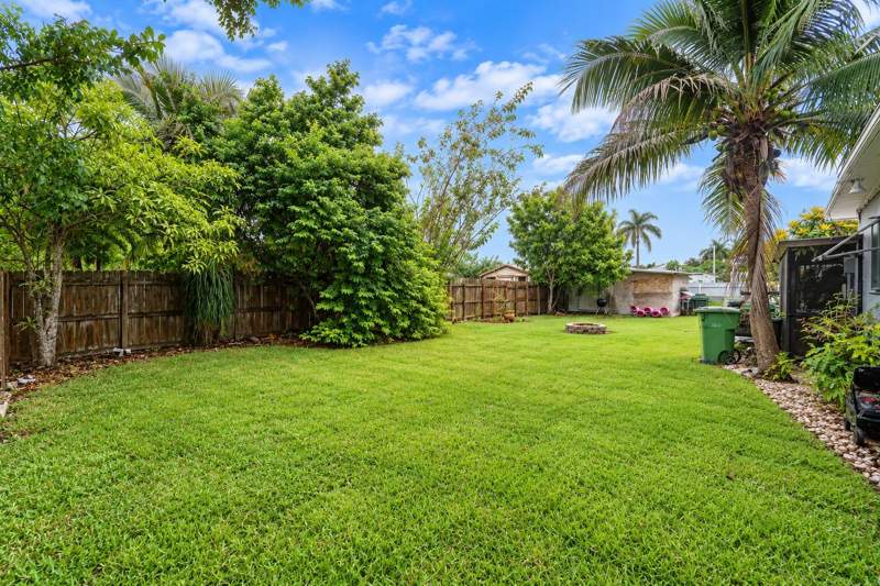 3 bedroom SingleFamilyResidence at 465 NW 16th Street, Pine Manor Part Three, Homestead — photo 4