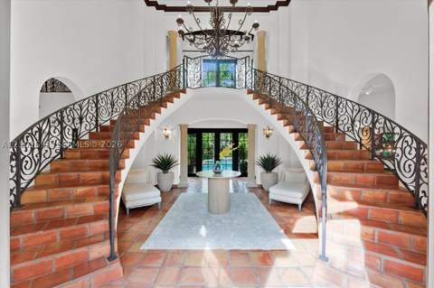 5746 SW 100th St, Pinecrest FL - photo 8 of 65