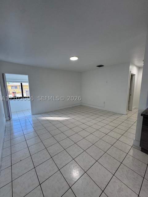 850 SE 2nd Pl, Hialeah FL - photo 8 of 32
