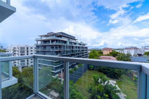 1611 SW 2nd Ave 613, Miami FL - photo 12 of 18