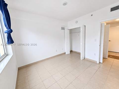 11060 SW 196th St 303, Cutler Bay FL - photo 11 of 20