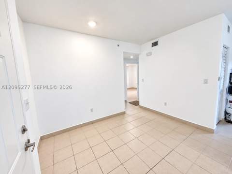 11060 SW 196th St 303, Cutler Bay FL - photo 12 of 20