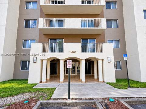 11060 SW 196th St 303, Cutler Bay FL - photo 15 of 20
