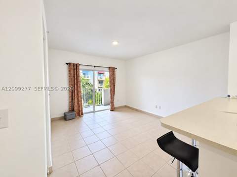 11060 SW 196th St 303, Cutler Bay FL - photo 6 of 20