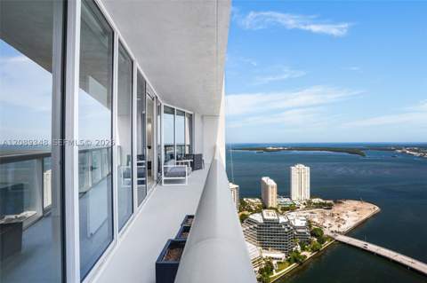 495 Brickell Ave 5005, Miami FL - photo 12 of 36