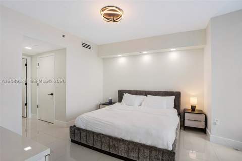 495 Brickell Ave 5005, Miami FL - photo 23 of 36