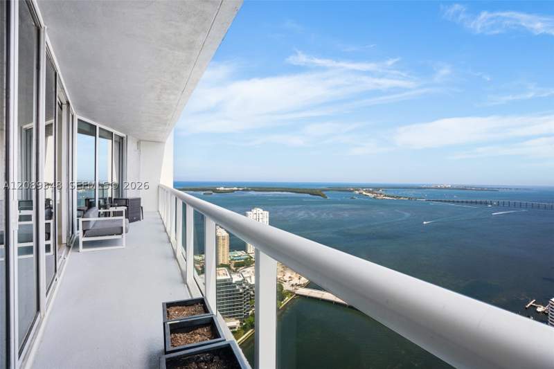 3 bedroom Condominium at 495 Brickell Ave 5005, Icon Brickell No Two, Miami — photo 4