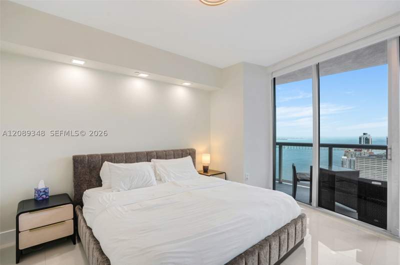 3 bedroom Condominium at 495 Brickell Ave 5005, Icon Brickell No Two, Miami — photo 5