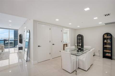 495 Brickell Ave 5005, Miami FL - photo 6 of 36