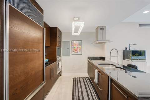 495 Brickell Ave 5005, Miami FL - photo 8 of 36