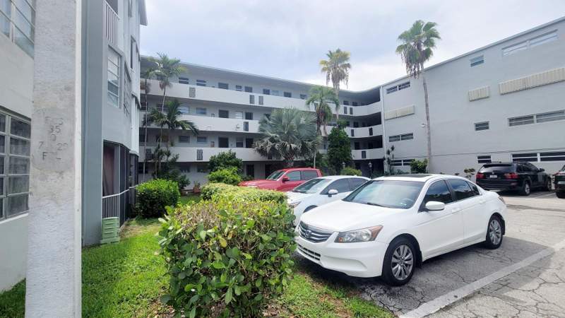 2 bedroom Condominium at 1660 NE 191st Street 308-1, Jade Winds Group Allamanda, Miami — photo 3
