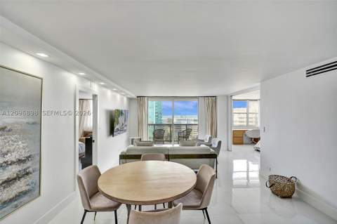 6039 Collins Ave 1736, Miami Beach FL - photo 10 of 50