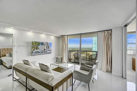 6039 Collins Ave 1736, Miami Beach FL - photo 16 of 50
