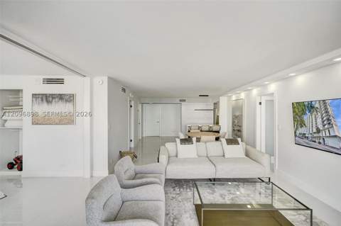 6039 Collins Ave 1736, Miami Beach FL - photo 20 of 50