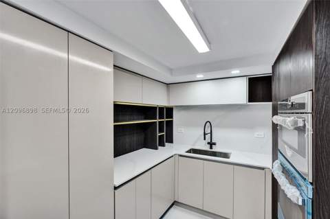 6039 Collins Ave 1736, Miami Beach FL - photo 22 of 50