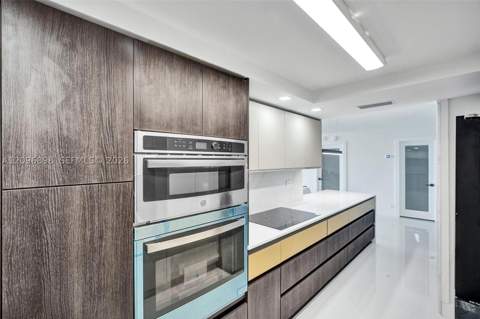 6039 Collins Ave 1736, Miami Beach FL - photo 23 of 50