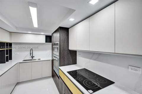 6039 Collins Ave 1736, Miami Beach FL - photo 24 of 50