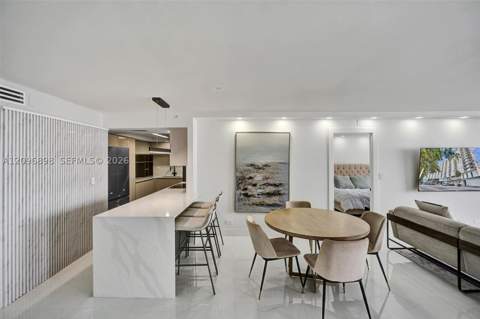 6039 Collins Ave 1736, Miami Beach FL - photo 8 of 50