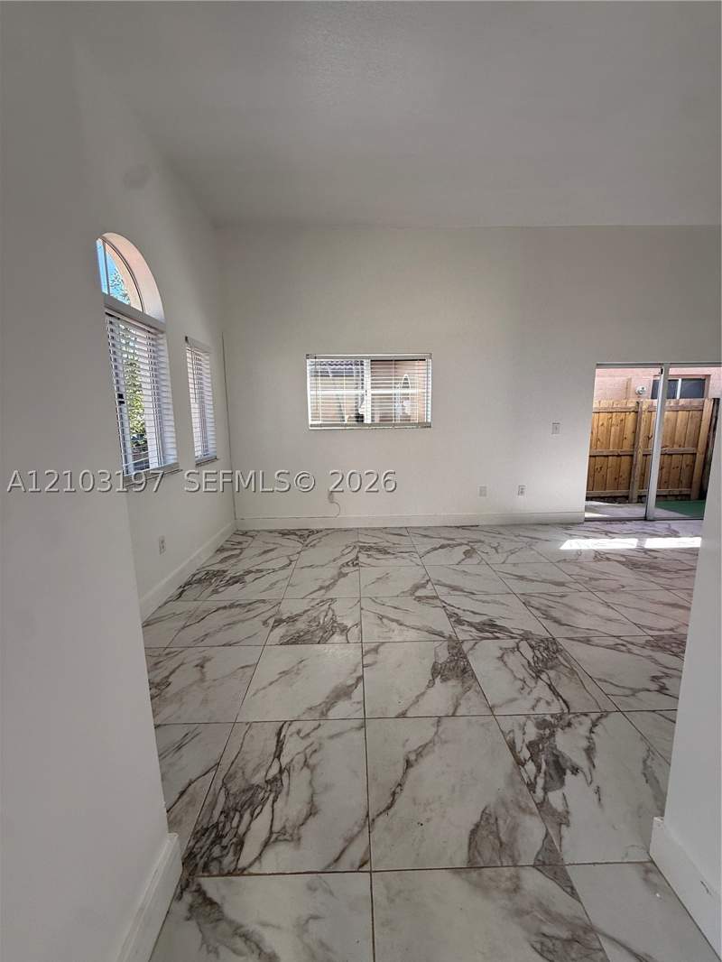 3 bedroom SingleFamilyResidence at 2514 NE 41, Meghans Place, Homestead — photo 4