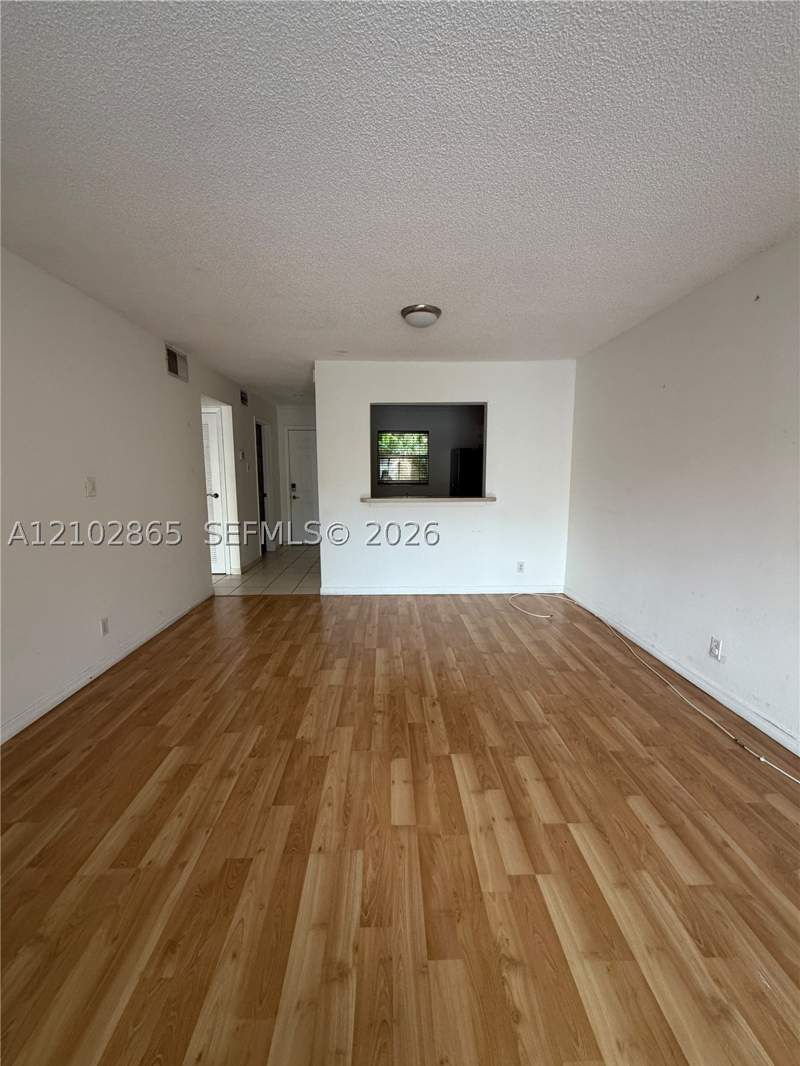 1 bedroom Condominium at 18111 NW 68th Ave F210, Venetian Gardens At Count, Hialeah — photo 5