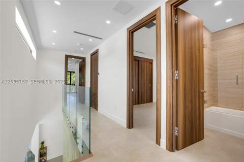 569 NW 44th St, Miami FL - photo 15 of 45
