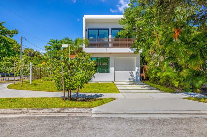 5 bedroom SingleFamilyResidence at 569 NW 44th St, Bay Vista Park Amd Pl, Miami — photo 5