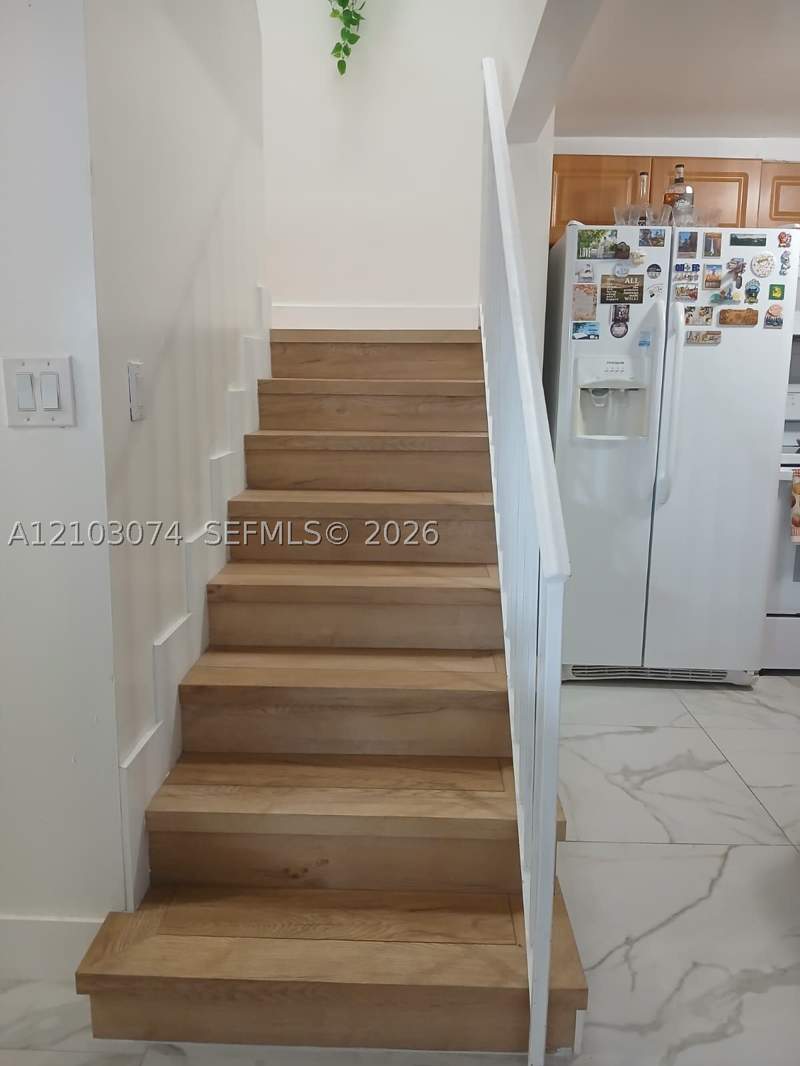 3 bedroom Townhouse at 1925 SW 118th Ct 138, Les Chateaux At Int Garde, Miami — photo 3