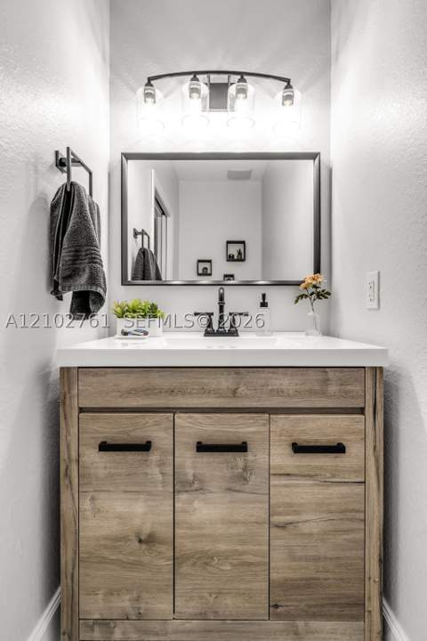 10870 NW 88th Ter 224, Doral FL - photo 9 of 19