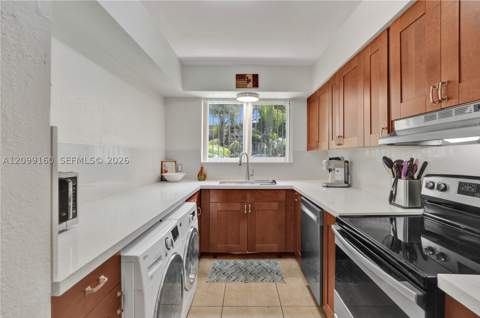 1719 NE 142nd St, North Miami FL - photo 12 of 29
