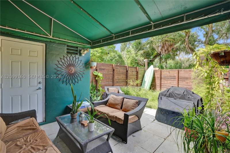 2 bedroom Townhouse at 1719 NE 142nd St, Executive Manors, North Miami — photo 4