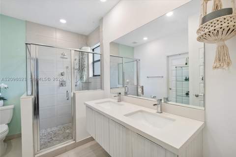 8110 NW 104th Ct, Doral FL - photo 15 of 41
