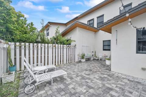8110 NW 104th Ct, Doral FL - photo 19 of 41