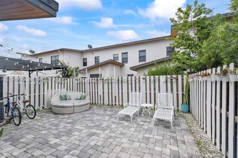 8110 NW 104th Ct, Doral FL - photo 20 of 41