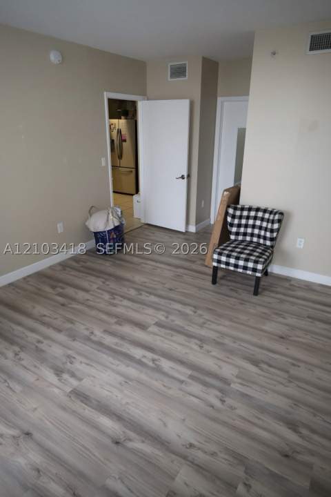 1 Glen Royal Pkwy 1004, Miami FL - photo 7 of 16