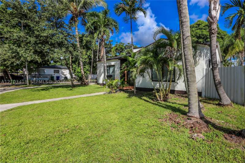3 bedroom SingleFamilyResidence at 3095 NW 3rd St, El Dorado Heights, Miami — photo 3